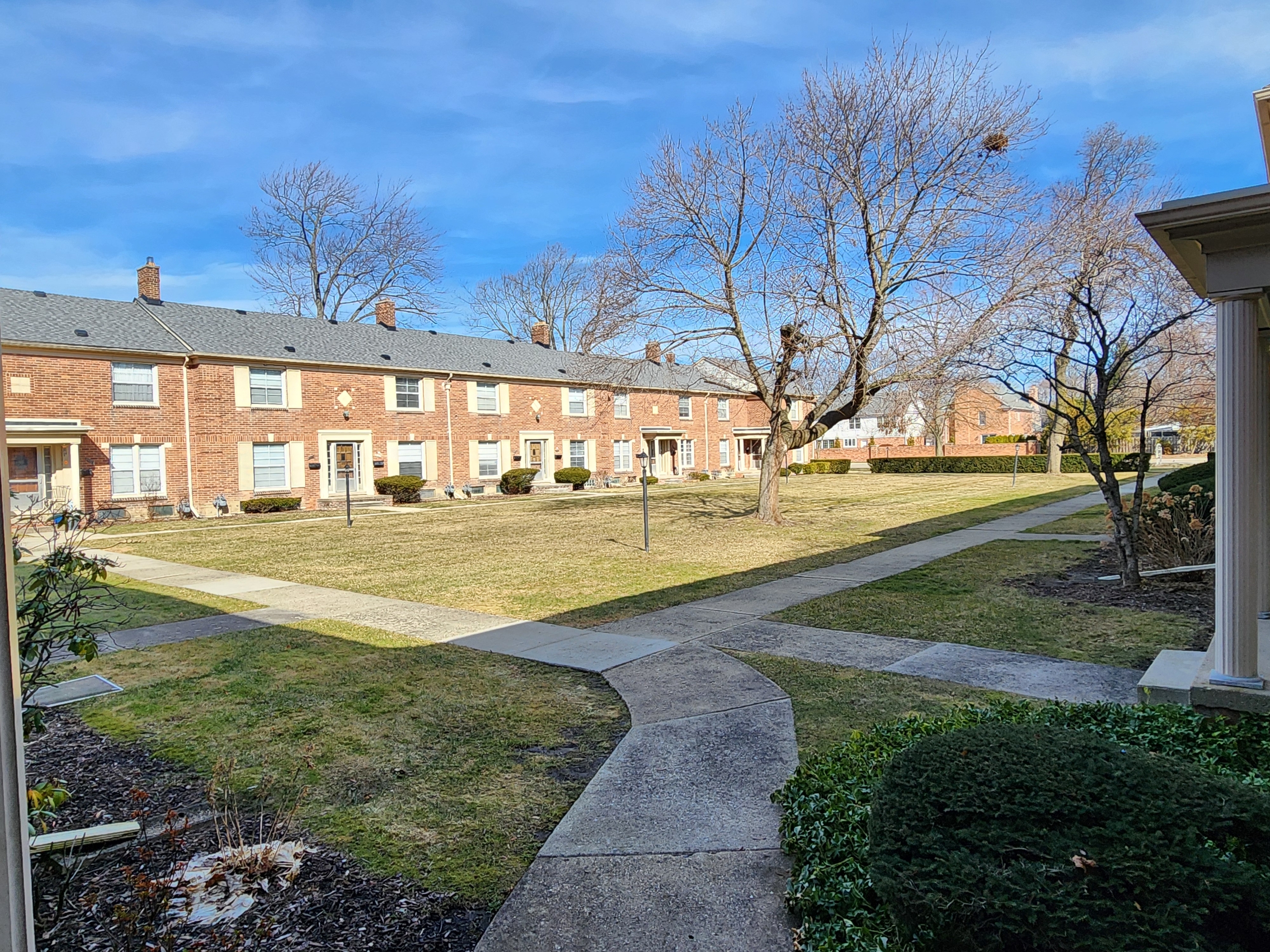 921 Vernier Road - 1