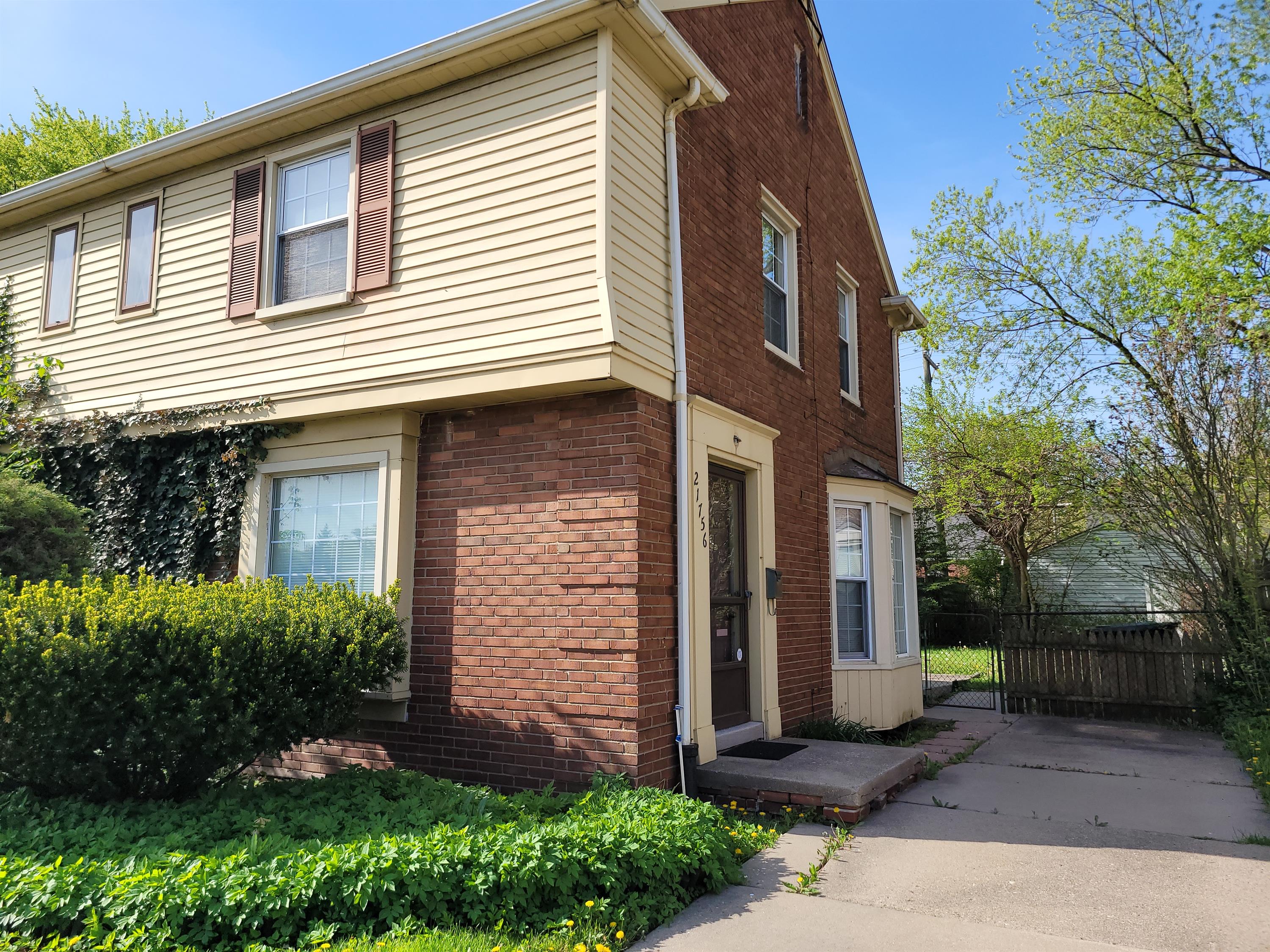 21756 Moross