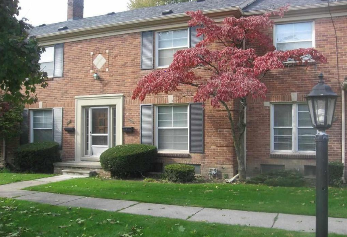 945 Vernier Road - 1